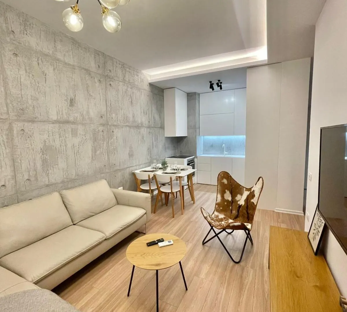 Capital Apartment تيرانا
